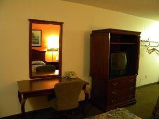 Indy Southwestern Inn-South Indianapolis Room photo